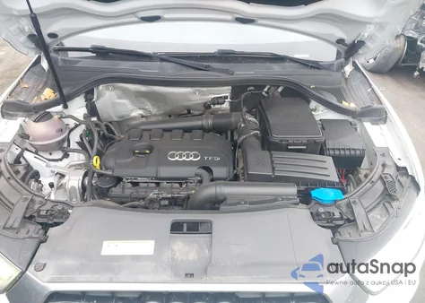 2018 Audi Q3 2.0T Premium/2.0T Sport Premium z USA, uszkodzony, nr VIN WA1BCCFS5JR005499